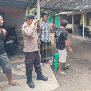 Polsek Kuripan Edukasi Masyarakat untuk Pemilukada Damai