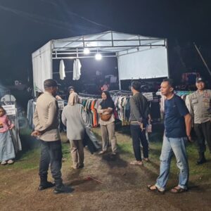 Polisi Jaga Keamanan Pasar Malam Kediri, Mencegah Kriminalitas