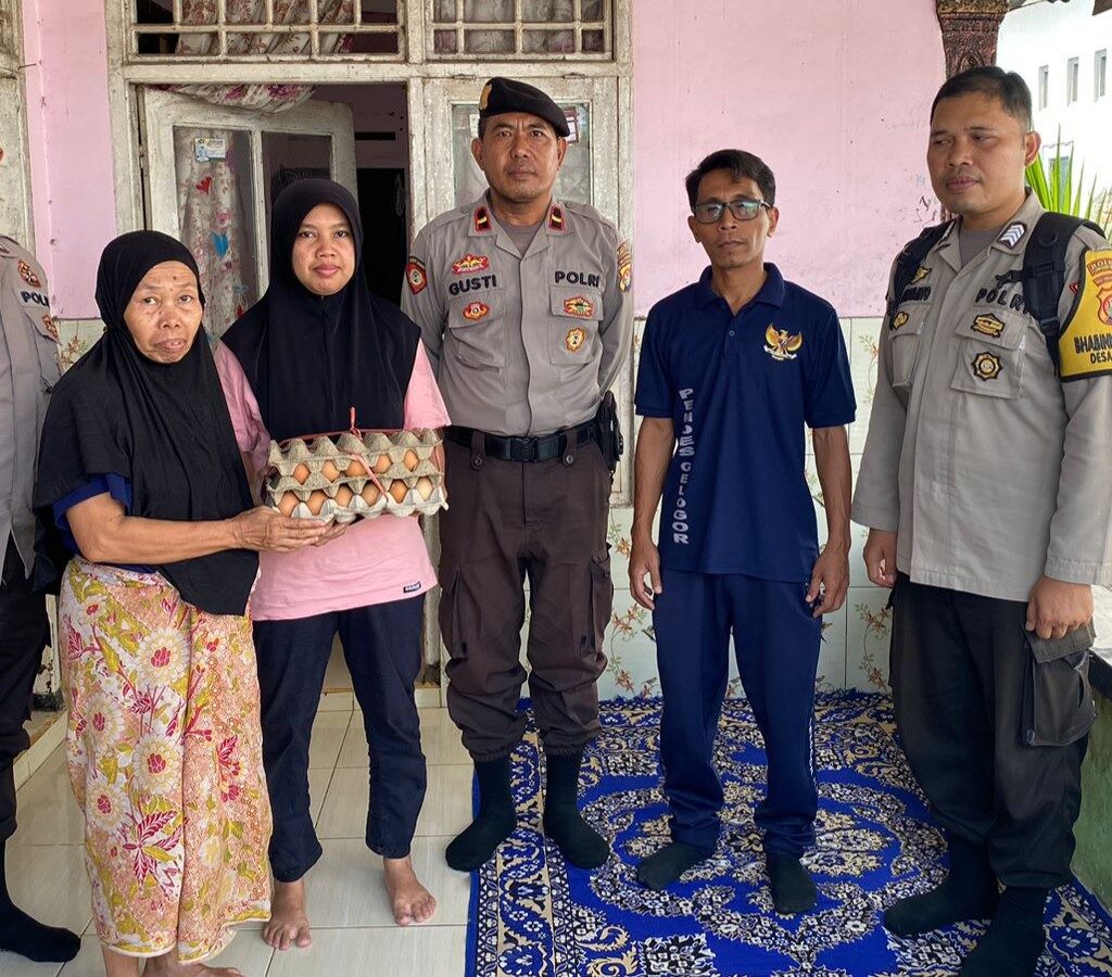 Aksi Polsek Kediri: 79 Minggu Sumbang Telur untuk Anak Stunting