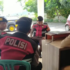 Polres Lombok Barat Amankan KPU Pasca Pilkada Serentak 2024