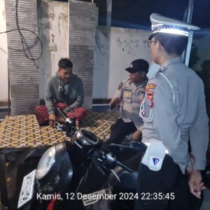 Polsek Kediri Pimpin Patroli Cegah Gangguan Kamtibmas Usai Pemilukada