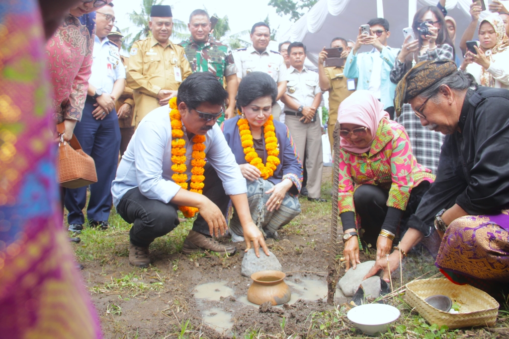 Sekolah Alam Berbasis Budaya Resmi Dimulai di NTB