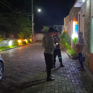 Polsek Labuapi Intensifkan Patroli Dialogis, Ciptakan Rasa Aman di Masyarakat
