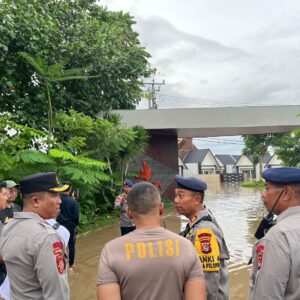 Banjir Rendam Lombok Barat, Tim Gabungan Sigap Evakuasi