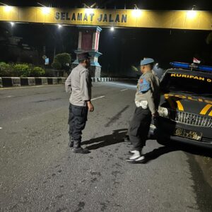 Polsek Kuripan Gencarkan Patroli Malam, Warga Lebih Aman!