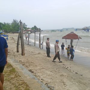 Antisipasi 3C di Pantai Arjuna, Polsek Sekotong Tingkatkan Patroli Wisata