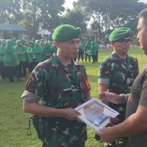 Prestasi Gemilang! Babinsa Karang Pule Juara Nasional Kampung Pancasila