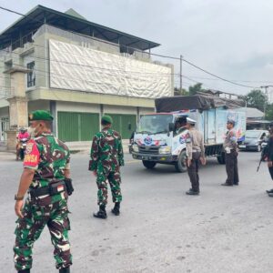 Kelancaran Mudik dan Ibadah Nyepi: Peran Aktif Aparat dalam Operasi Ketupat Rinjani 2025