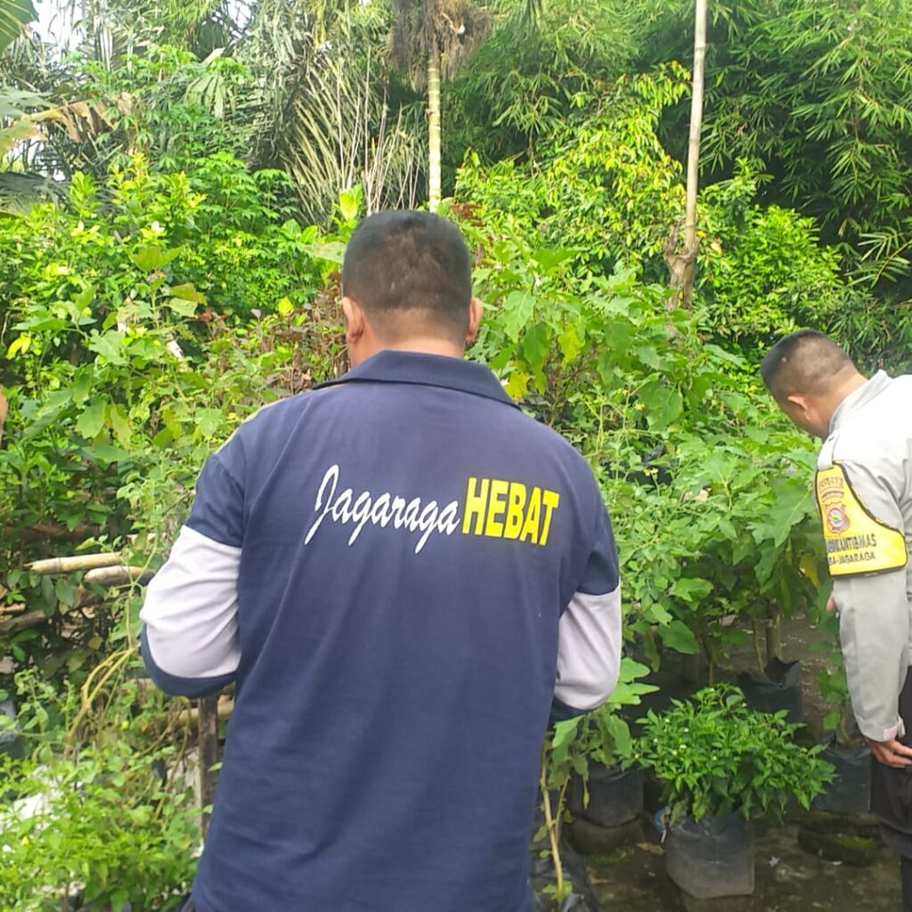 Polsek Kuripan Turun ke Lapangan, Gerakkan Warga Wujudkan Ketahanan Pangan