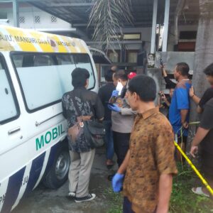 Kematian Pria di Kontrakan Labuapi, Polisi Selidiki dan Evakuasi