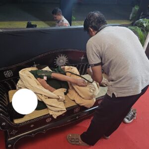 Pemudik Ditemukan Pingsan di Antrean Pelabuhan, Perugas Pos Yan terpadu Sigap Menolong