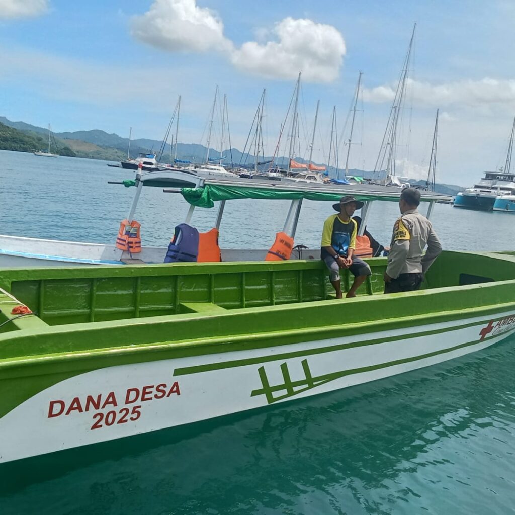 Kepedulian Polri: Pengecekan Ambulance Boat untuk Keamanan Masyarakat Pulau