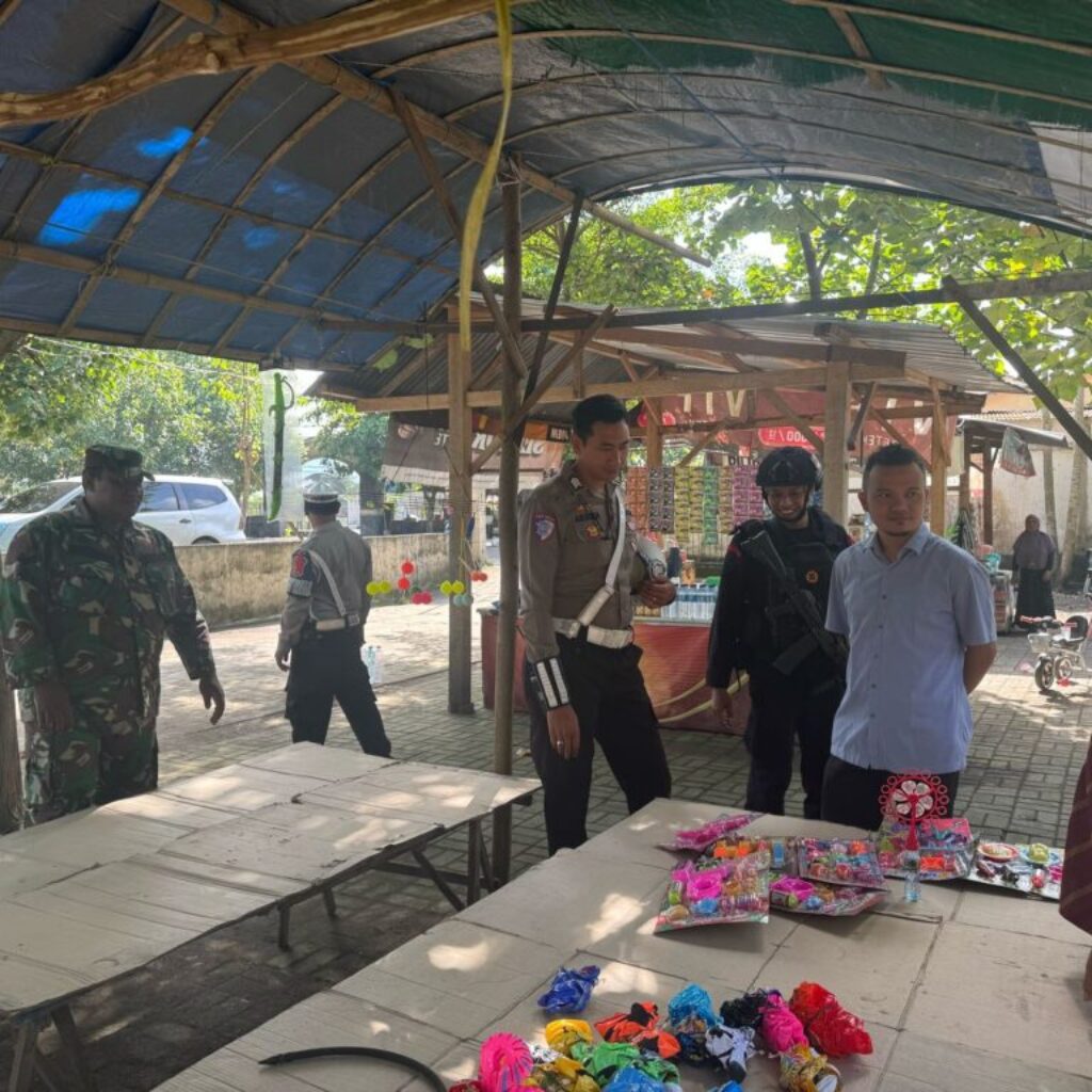 Operasi Ketupat Rinjani 2025, Wisatawan di Pantai Ampenan Nyaman