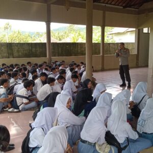Polres Lombok Barat Gencarkan Edukasi Kenakalan Remaja