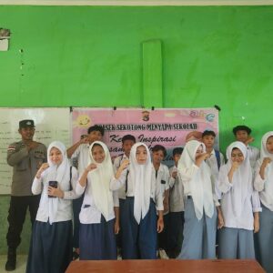 Edukasi Bahaya NAPZA dan Bullying, Polsek Sekotong Kunjungi MTs Bertong