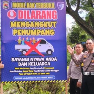 Peningkatan Keselamatan Lalu Lintas di Lombok Barat: Spanduk Himbauan di Titik Rawan
