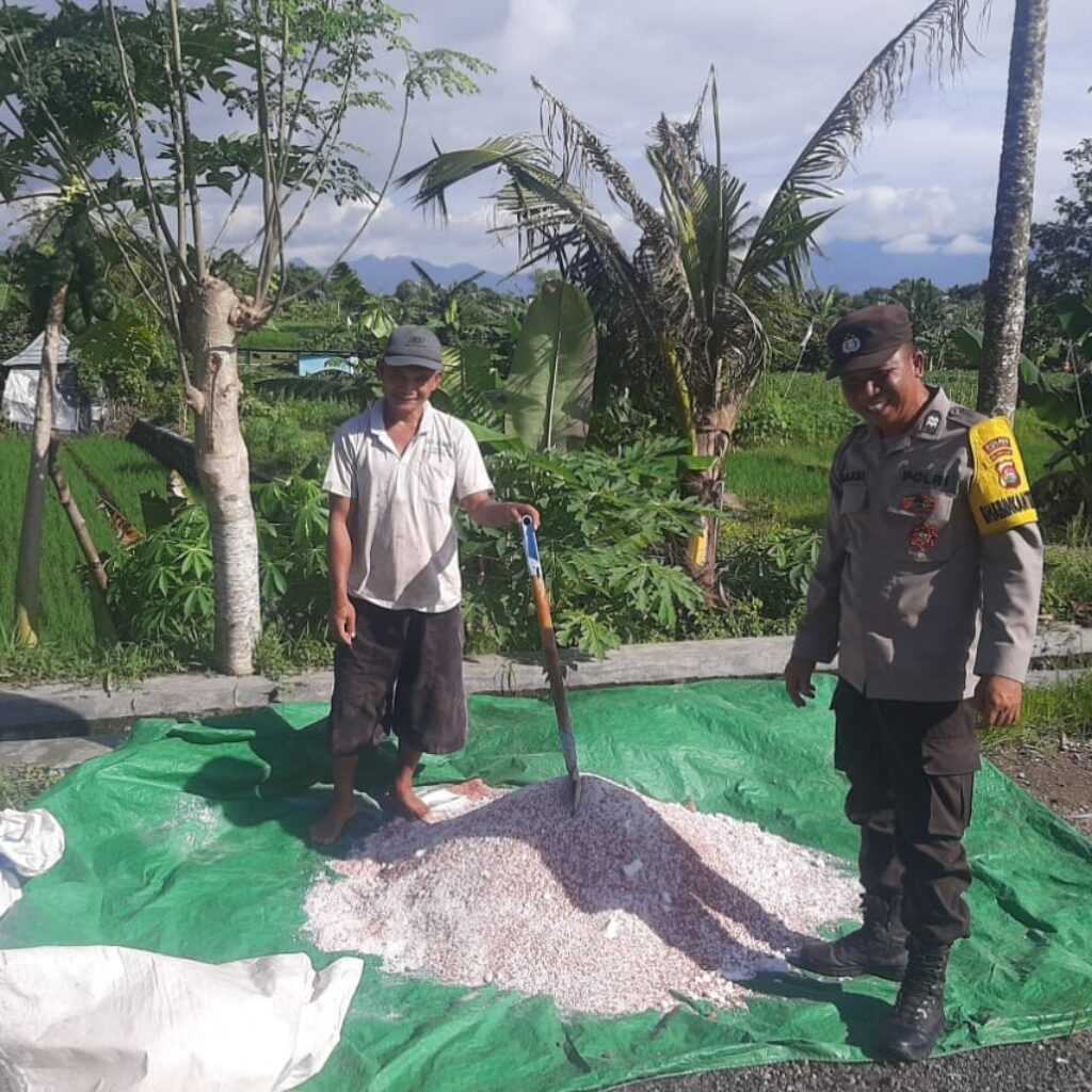 Bhabinkamtibmas Montong Are Dorong Swasembada Pangan