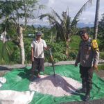 Bhabinkamtibmas Montong Are Dorong Swasembada Pangan