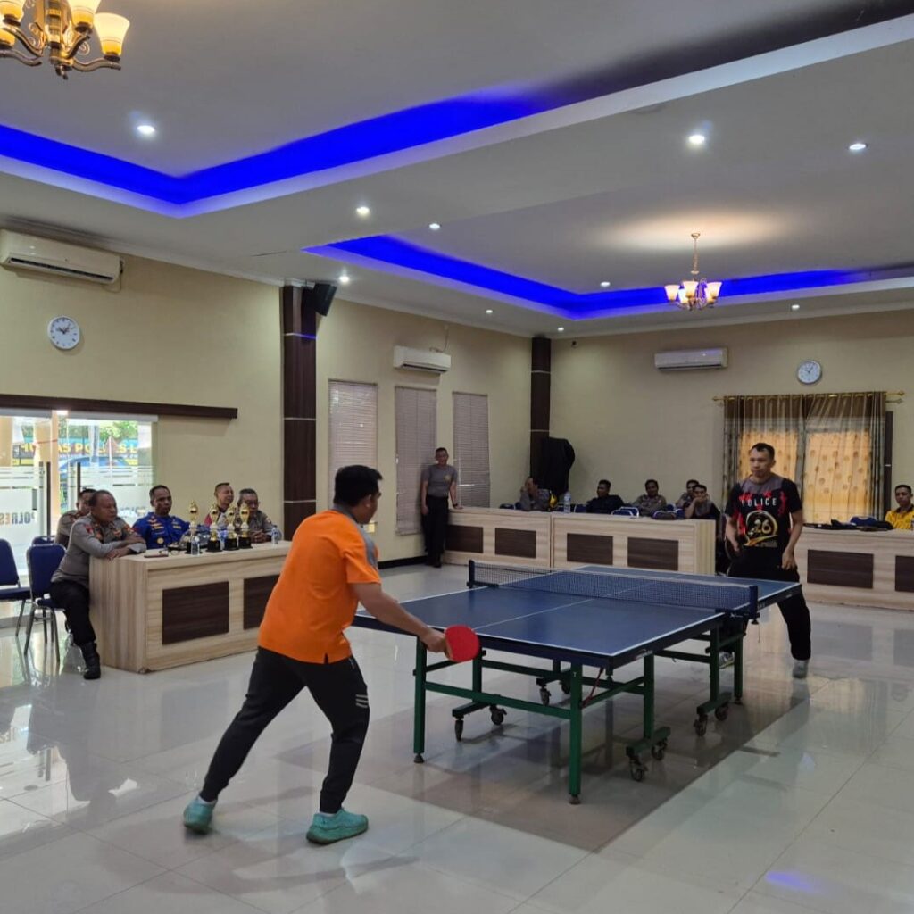 Semarak Final Tenis Meja Polres Lombok Barat HUT Bhayangkara ke-79