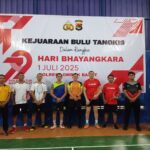 Final Sengit Turnamen Bulutangkis Polres Lombok Barat 2025 Tuntas di Kediri