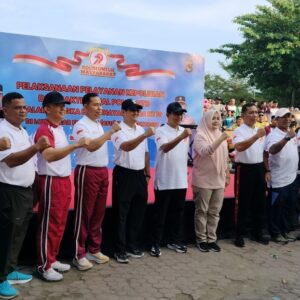 Jalan Sehat Warnai Peringatan Hari Bhayangkara ke-79 di Mataram