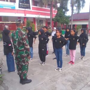 Semangat Siswa SDN 38 Mataram Ikuti Latihan PBB Dasar