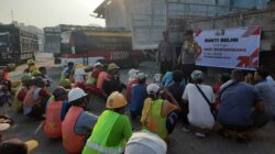 Aksi Sosial Polres Lobar Sentuh Pekerja Pelabuhan Lembar