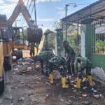 TNI Bersama PUPR Kembali Lanjutkan Pembersihan Kali Ancar Pascabanjir