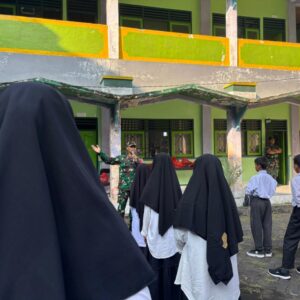 MPLS di Pesantren Langko Diwarnai Materi Kebangsaan