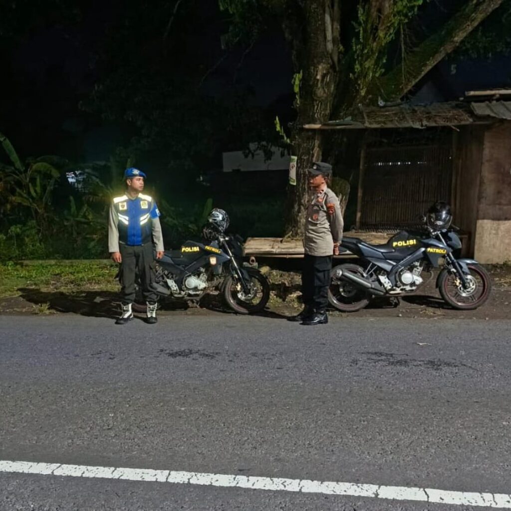 Polsek Kuripan Intensifkan Patroli Malam di Dusun Dasan Geres Pande