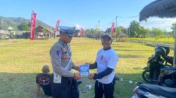 Satlantas Lombok Barat dan VOCLOM Gelar Edukasi Safety Riding di Gerung