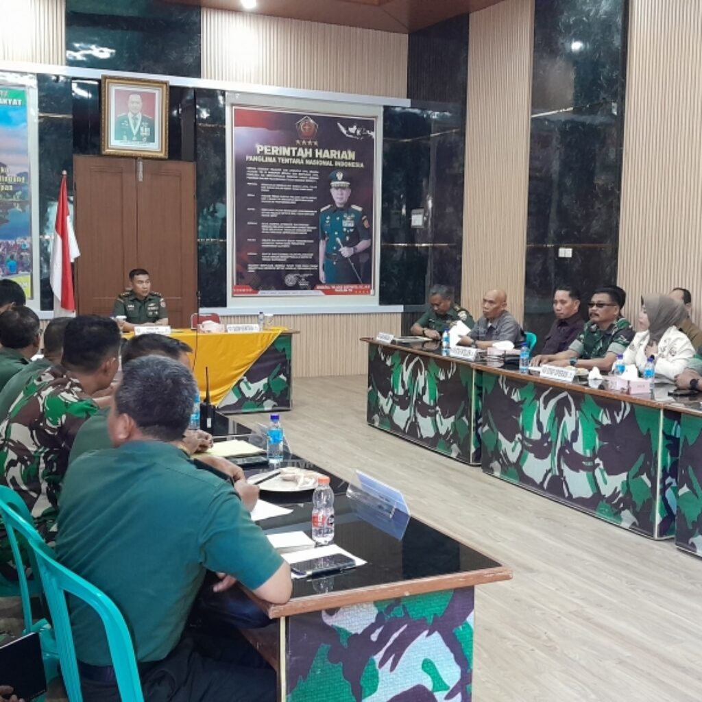 Dalproggar TNI AD Evaluasi Program Kodim Mataram