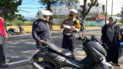 Kamseltibcar Lantas Diperkuat, Polres Lombok Barat Gelar Operasi di Kecamatan Gerung