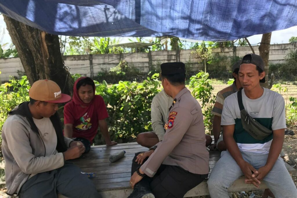 Pemuda Desa Perampuan Jadi Garda Terdepan Keamanan Lingkungan