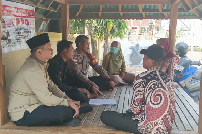 Polsek Sekotong Edukasi Warga Desa Cendi Manik Cegah TPPO