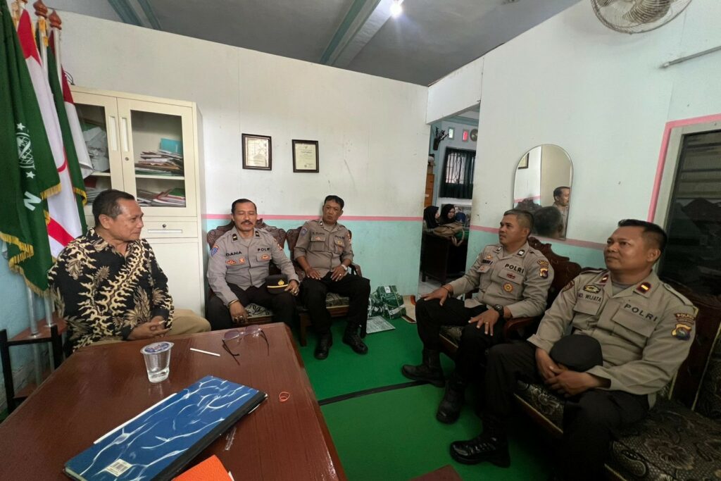 Tokoh Agama Desa Bengkel Dukung Polres Lombok Barat Tangkal Paham Radikal