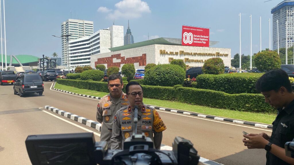 WhatsApp Image 2025-09-15 at 15.27.47