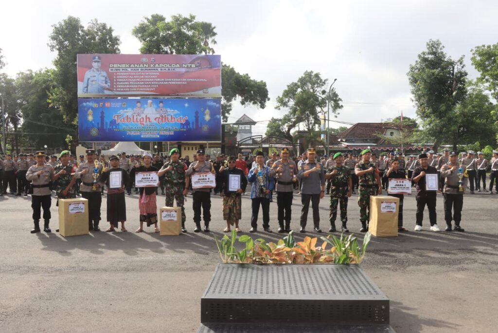 f688adae-cecb-48d0-ac9f-27cea730d6ca