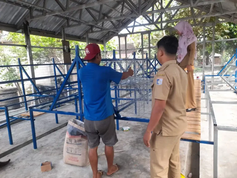 Bhabinkamtibmas Dukung Warga Gelogor Bangun Kemandirian Pangan dari Desa