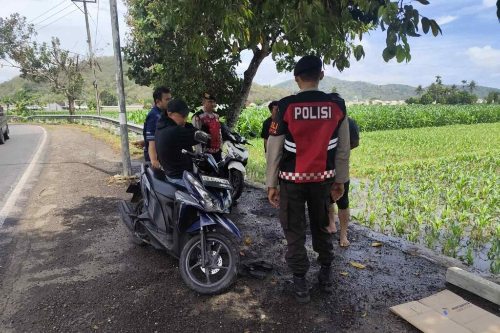 Warga Mesangguk Antusias, Polisi Sosialisasikan Layanan Darurat KEMOS 110