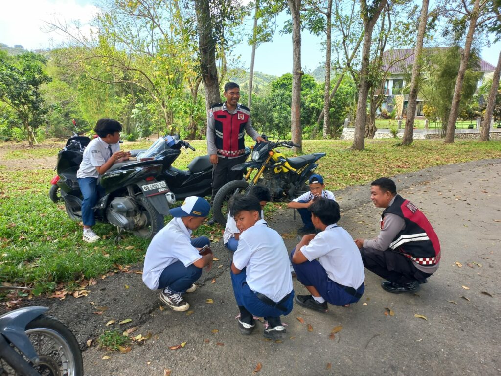 WhatsApp Image 2025-11-29 at 09.48.54