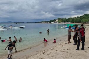 Perlindungan Optimal Polri: Patroli Preventif di Pantai Elak-Elak