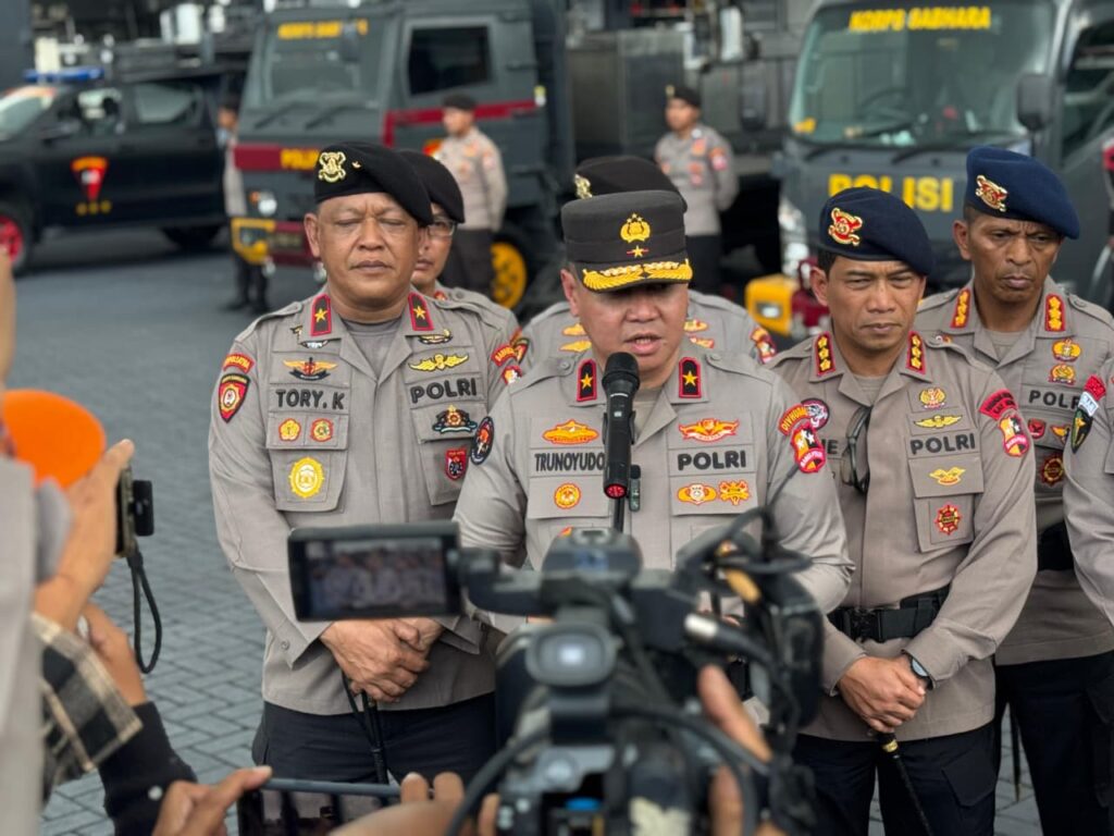 WhatsApp Image 2025-12-08 at 17.51.20