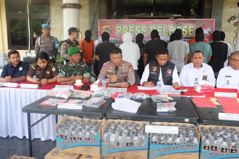 WhatsApp Image 2025-12-16 at 08.11.03